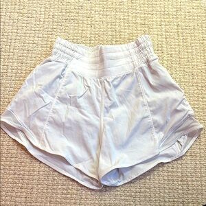 Women’s white LULULEMON SHORTS, in amazing condition!!! 4inch